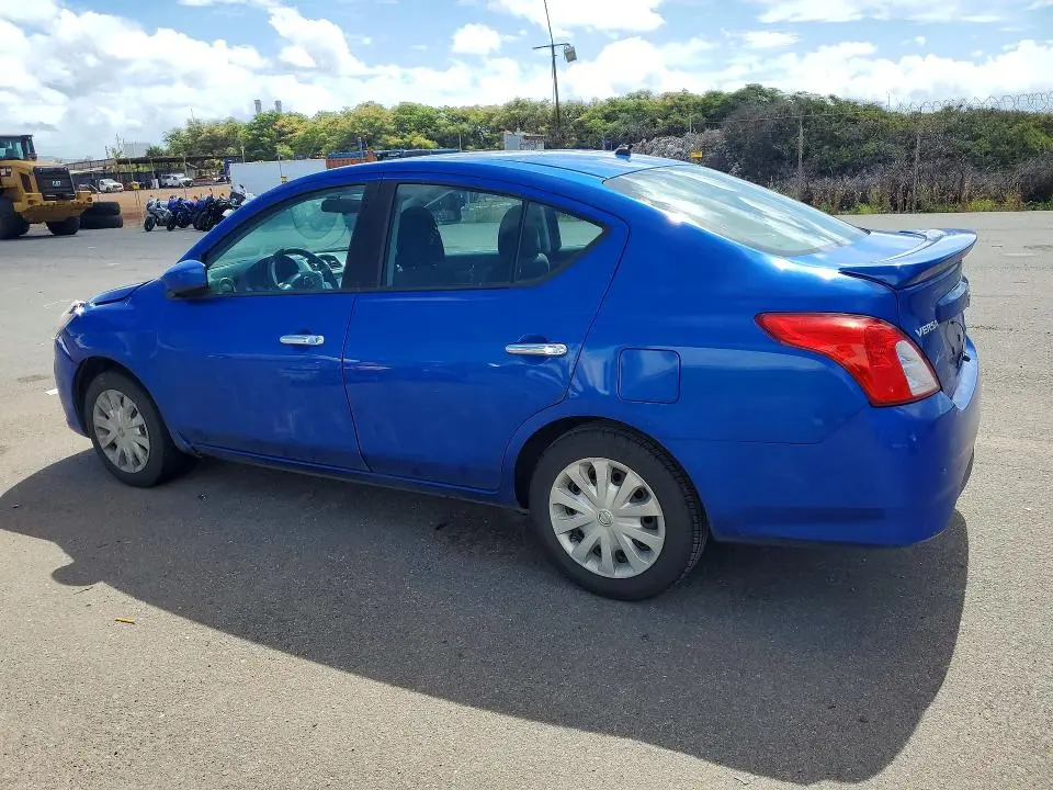 2015 NISSAN VERSA 1.6 SV  