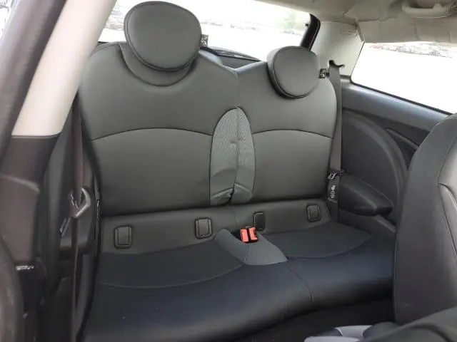 2010 MINI COOPER S  