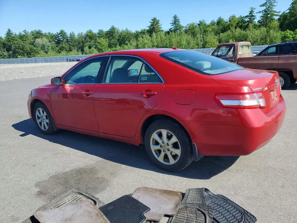 2011 TOYOTA CAMRY LE  
