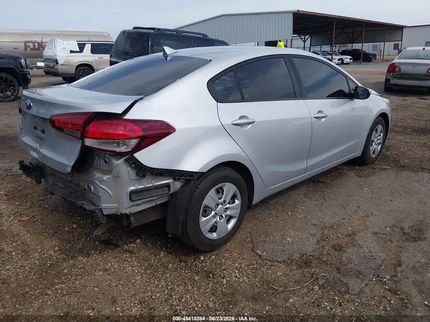 2018 KIA FORTE LX