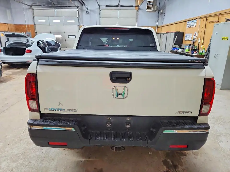2017 HONDA RIDGELINE RTL  
