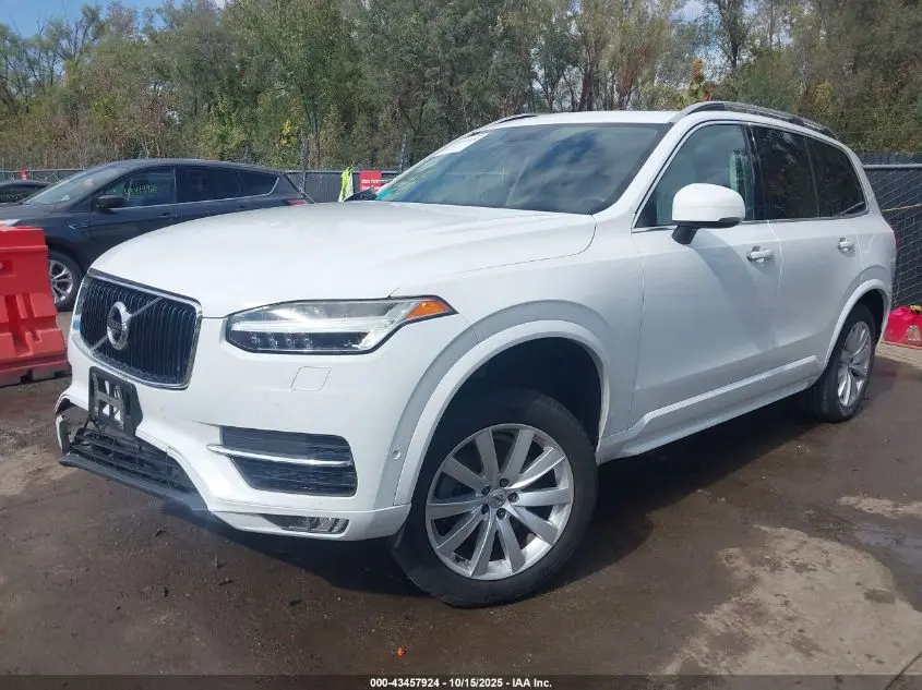 2016 VOLVO XC90 T6 MOMENTUM