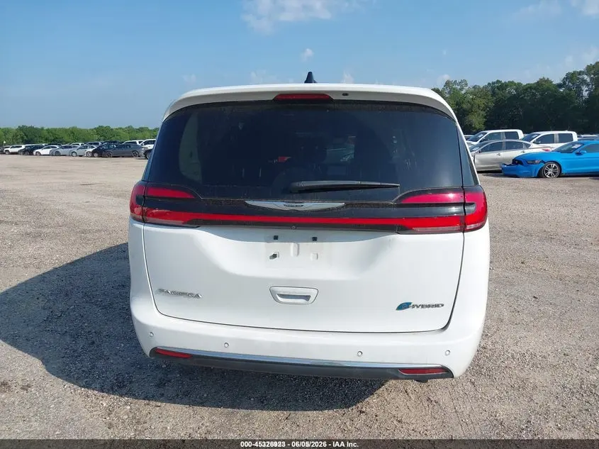 2023 CHRYSLER PACIFICA HYBRID TOURING L