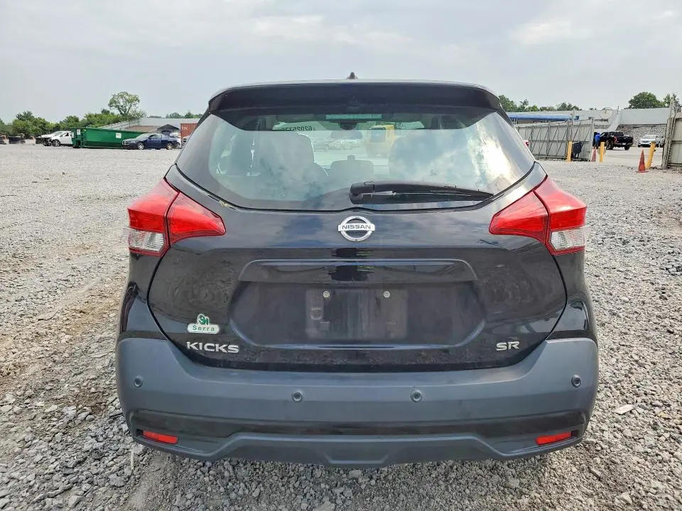 2020 NISSAN KICKS SR  