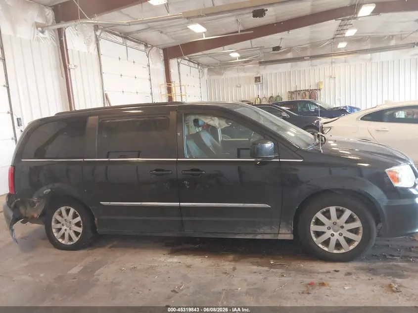 2015 CHRYSLER TOWN & COUNTRY TOURING