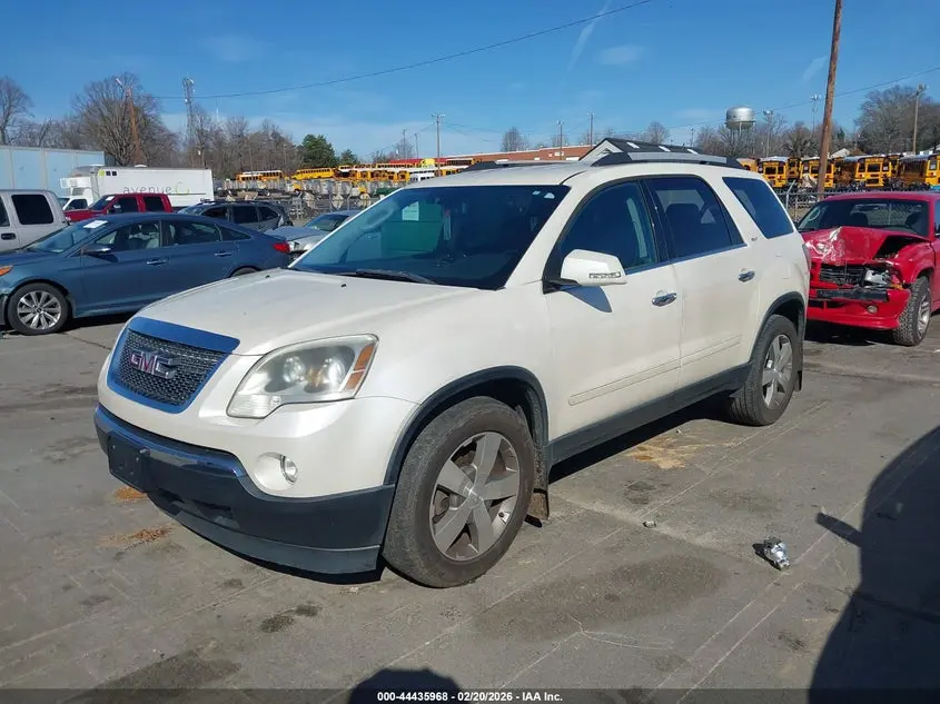 2011 GMC ACADIA SLT-1