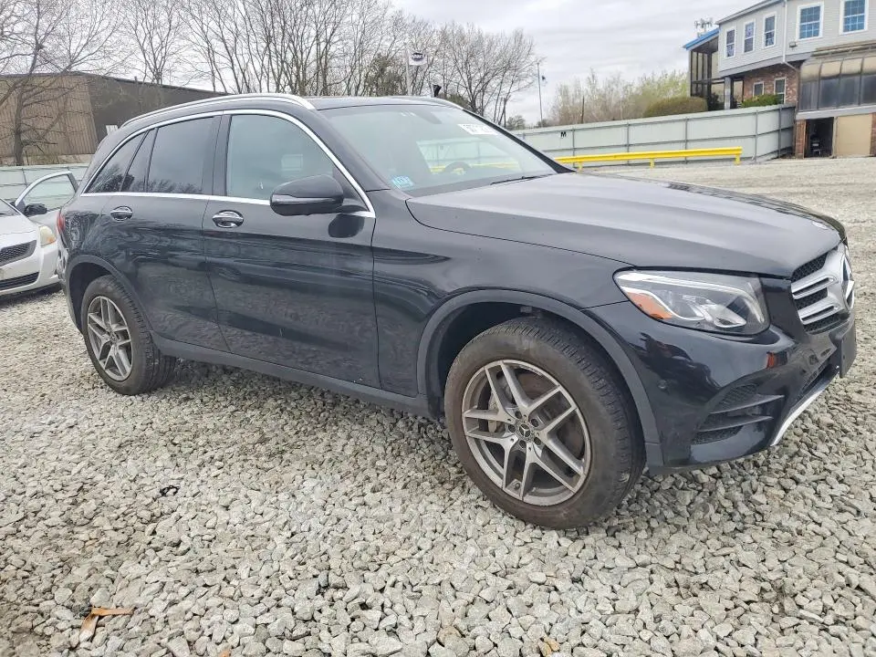 2018 MERCEDES-BENZ GLC 300 4MATIC  