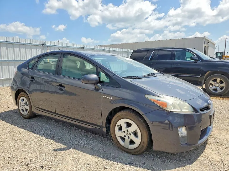 2011 TOYOTA PRIUS TWO  