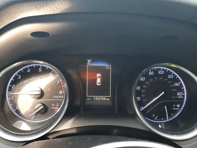 2019 TOYOTA CAMRY LE  