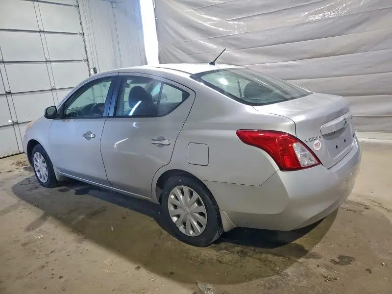 2012 NISSAN VERSA S  