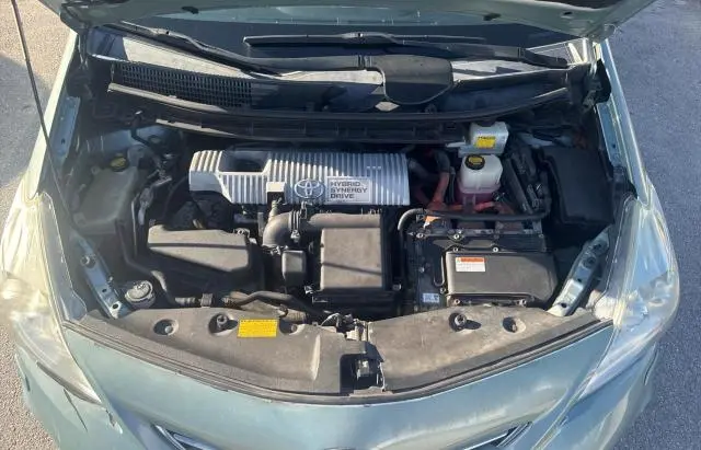 2014 TOYOTA PRIUS V   