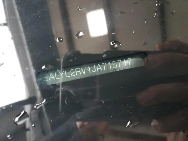 2018 LAND ROVER RANGE ROVER VELAR R-DYNAMIC SE  