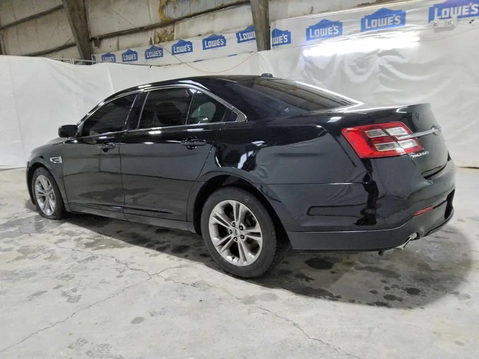 2018 FORD TAURUS SEL  