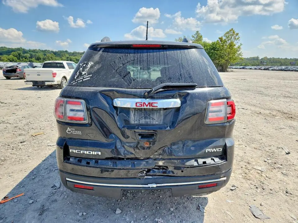 2015 GMC ACADIA SLE  