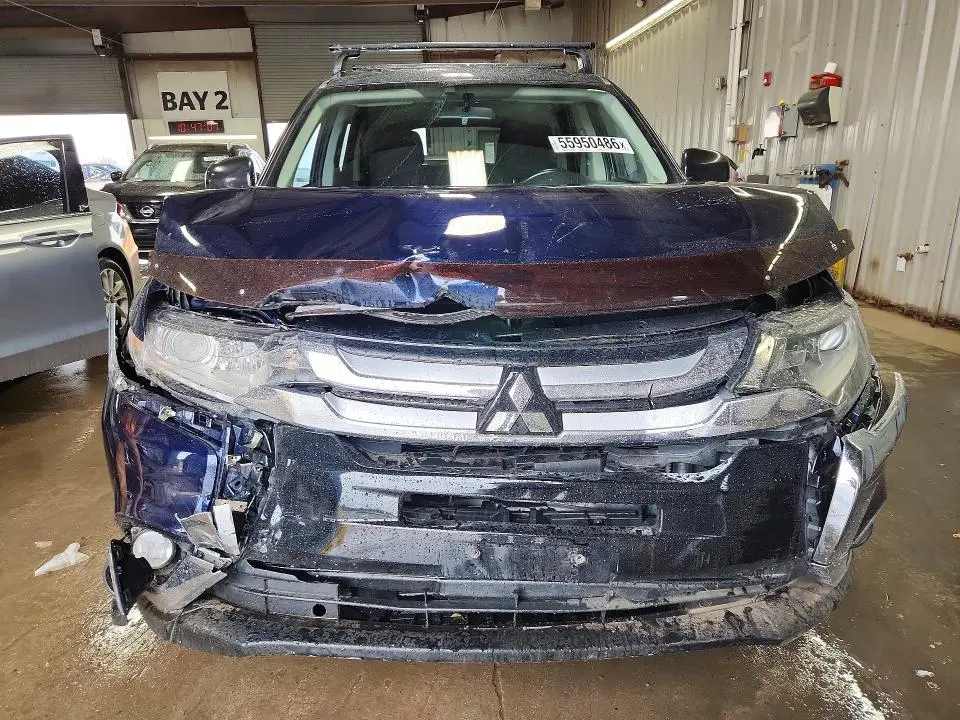 2016 MITSUBISHI OUTLANDER SE  