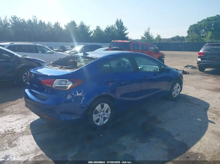 2017 KIA FORTE LX