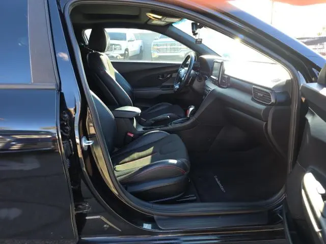 2020 HYUNDAI VELOSTER BASE  