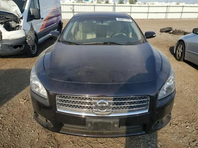 2010 NISSAN MAXIMA S  