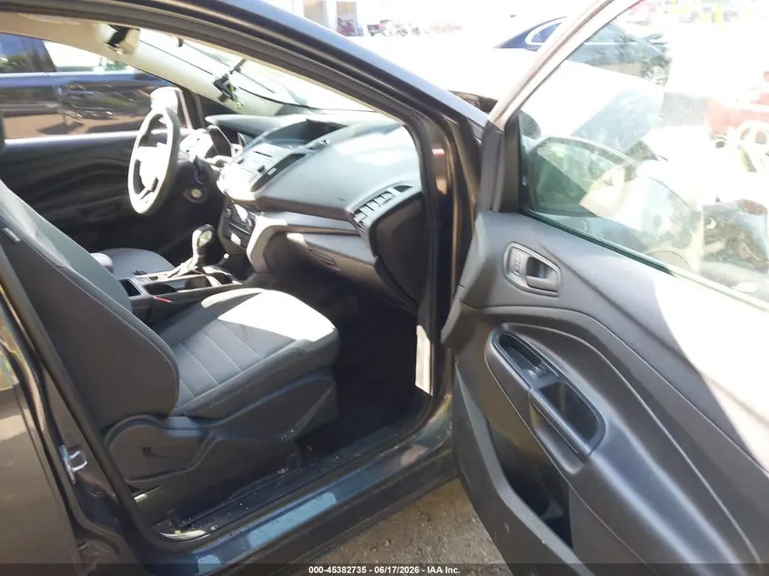 2017 FORD ESCAPE S