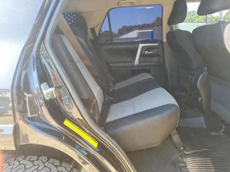 2015 TOYOTA 4RUNNER SR5  
