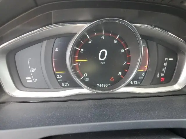 2016 VOLVO V60 CROSS COUNTRY PREMIER  