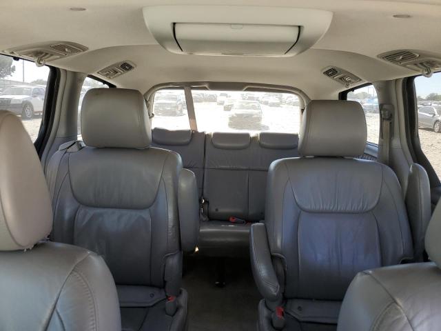 2010 TOYOTA SIENNA XLE