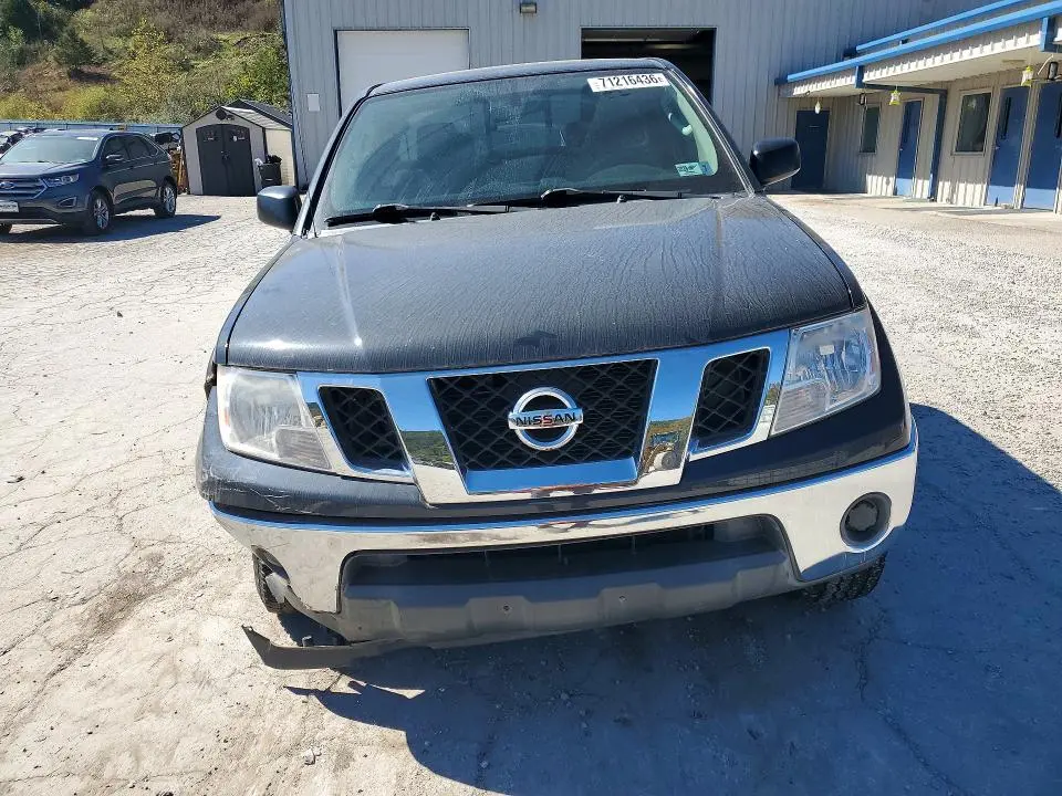 2010 NISSAN FRONTIER SE V6  