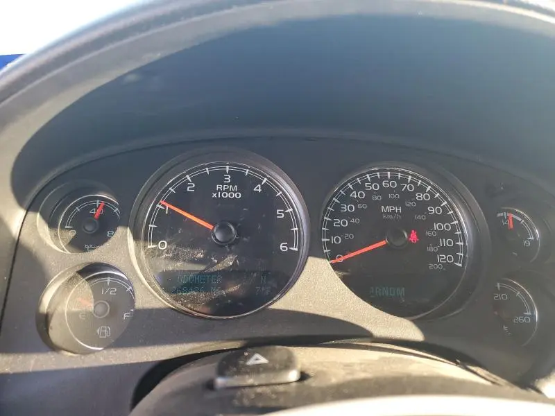 2011 CHEVROLET TAHOE C1500 LS  