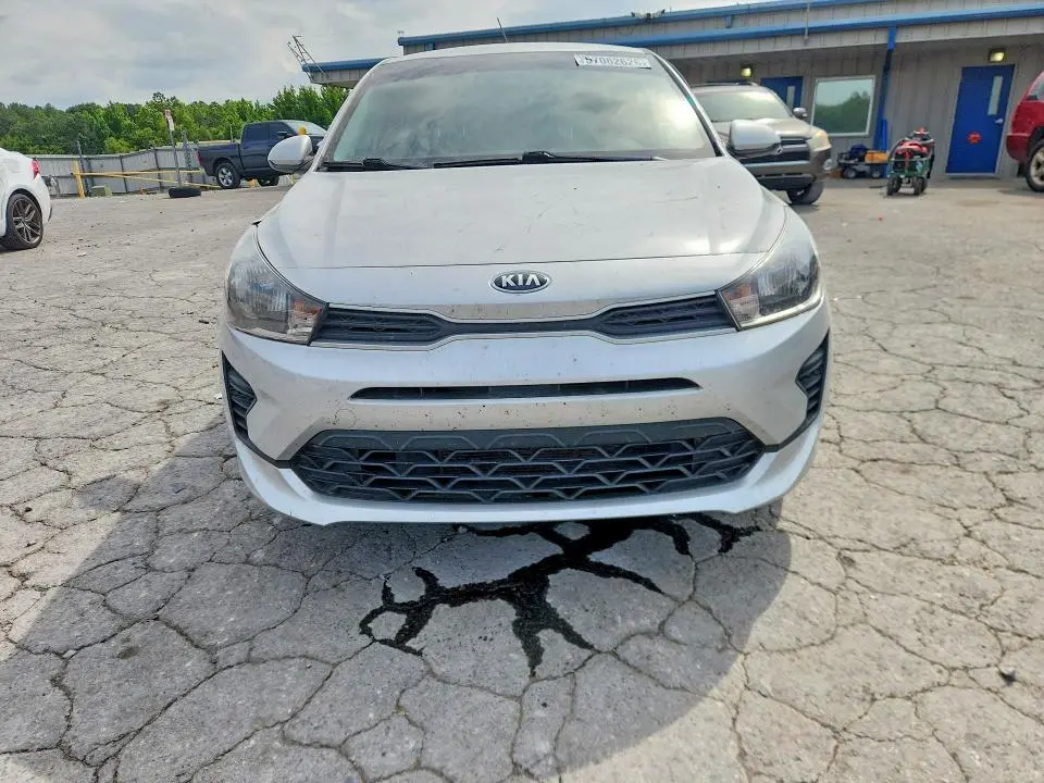 2021 KIA RIO S  
