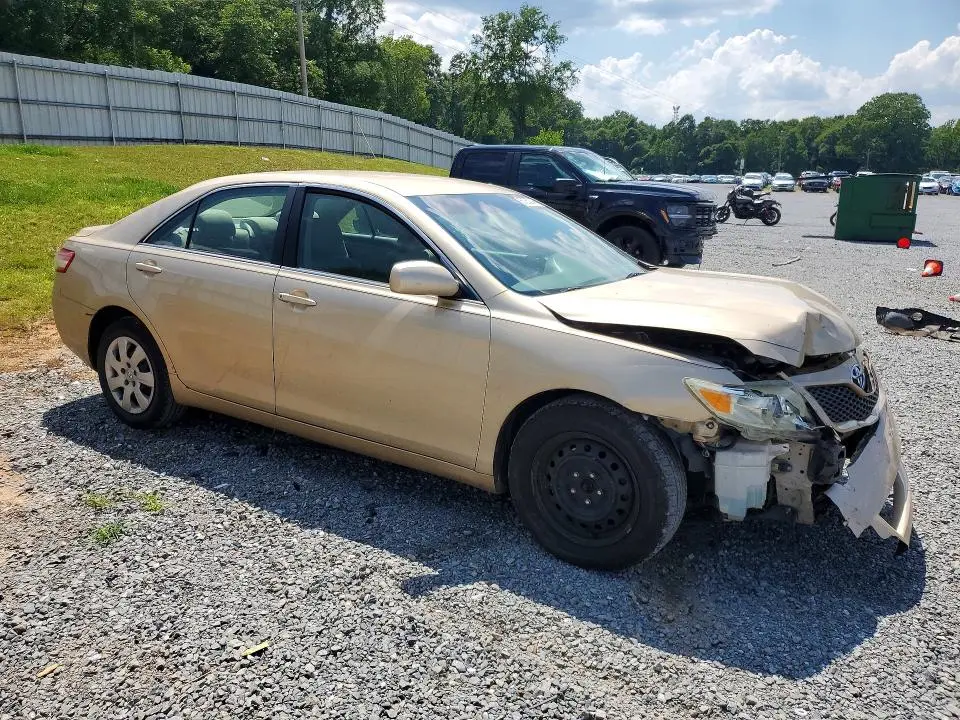 2011 TOYOTA CAMRY BASE  