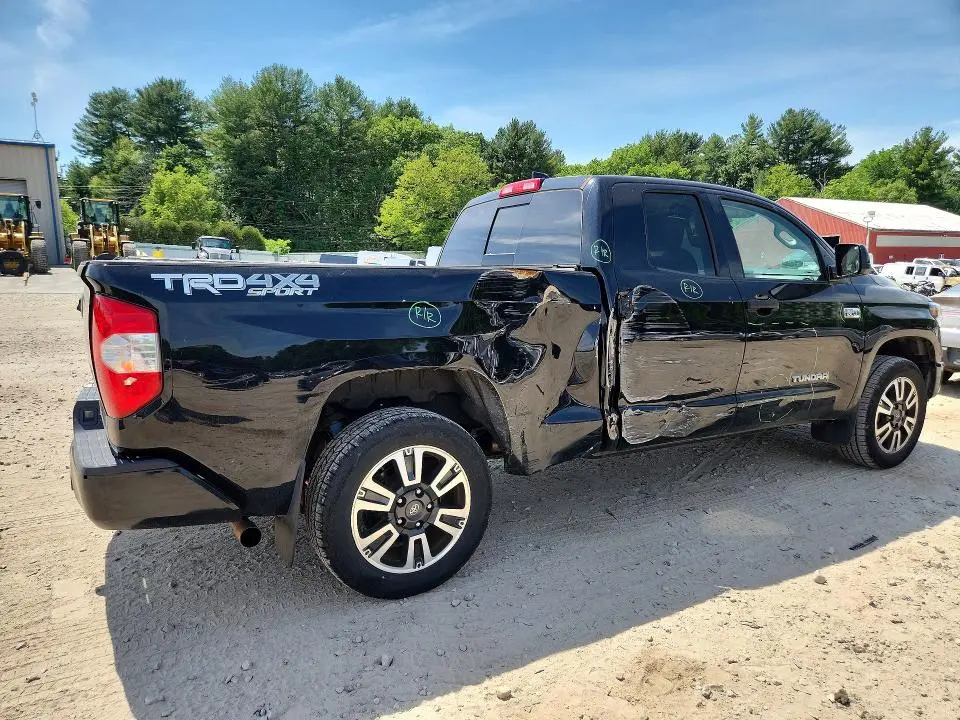 2020 TOYOTA TUNDRA SR5  