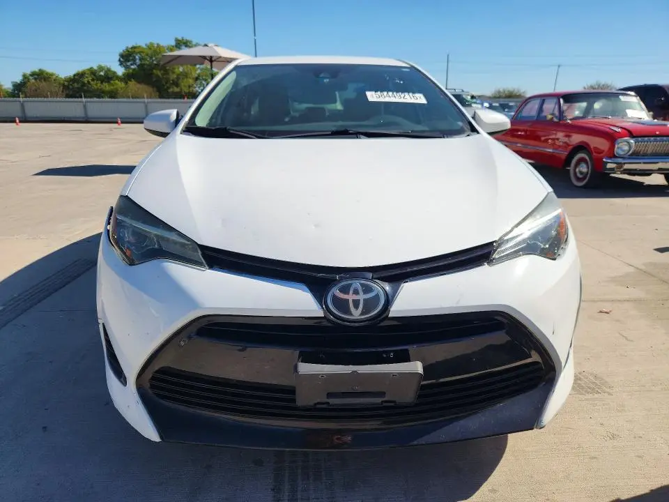 2018 TOYOTA COROLLA LE  
