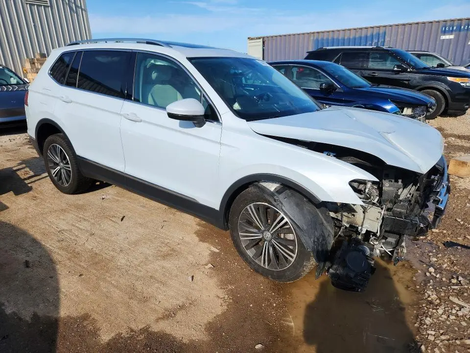 2019 VOLKSWAGEN TIGUAN SE  