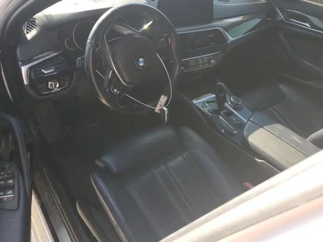 2018 BMW 530 XI  