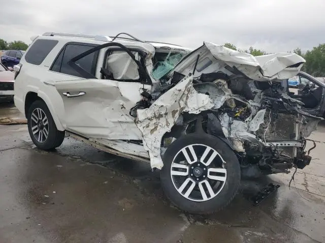 2014 TOYOTA 4RUNNER SR5  