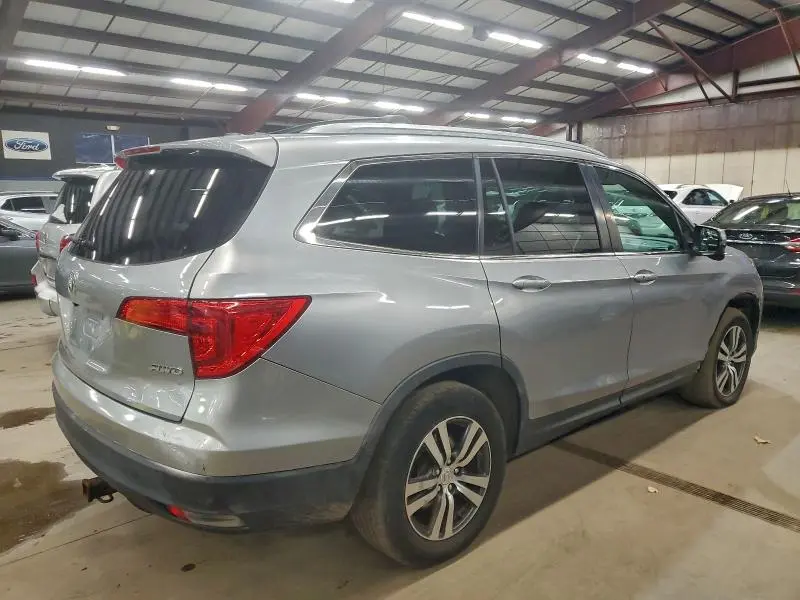 2017 HONDA PILOT EX  