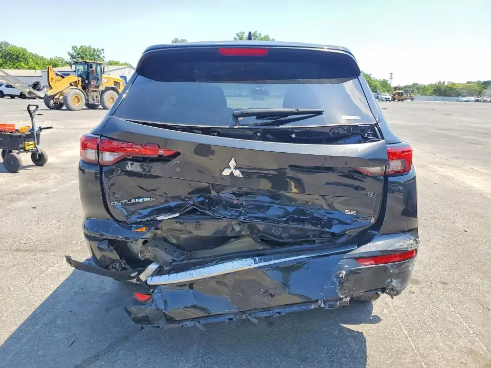 2023 MITSUBISHI OUTLANDER SE  