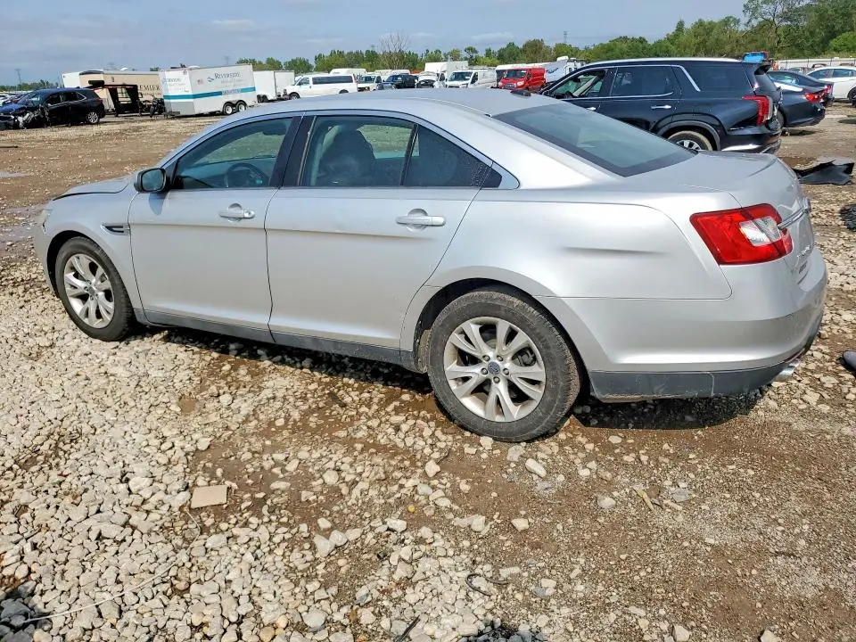 2010 FORD TAURUS SEL  