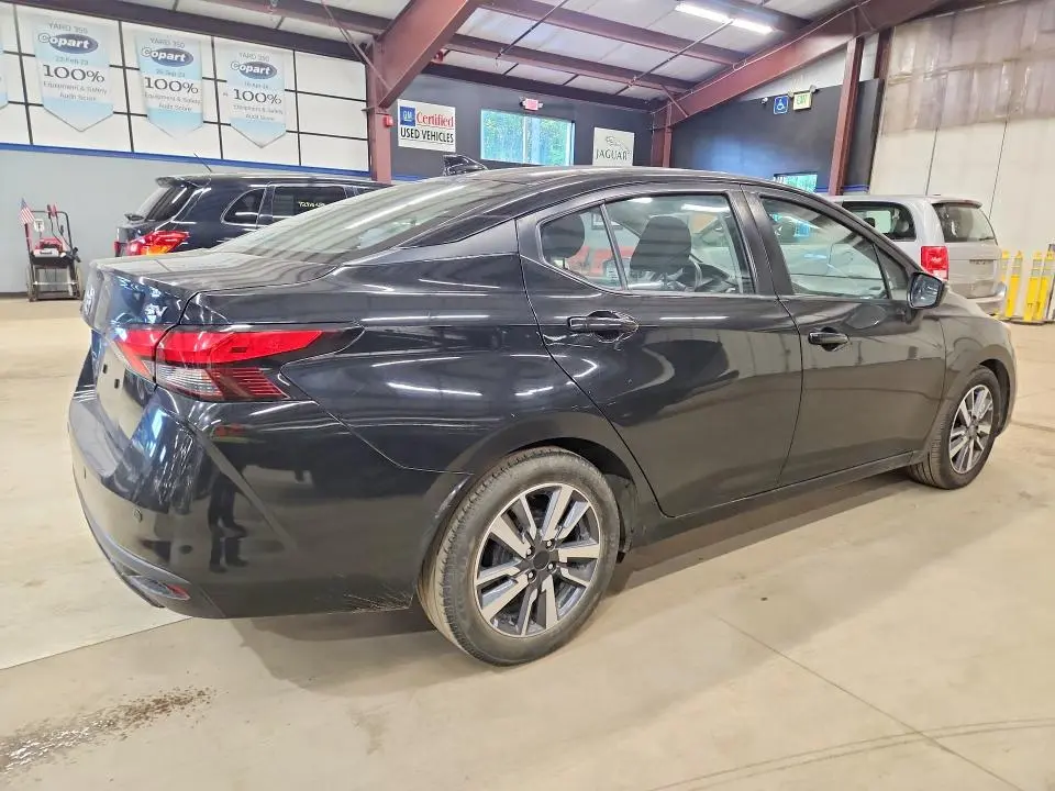 2020 NISSAN VERSA SV  