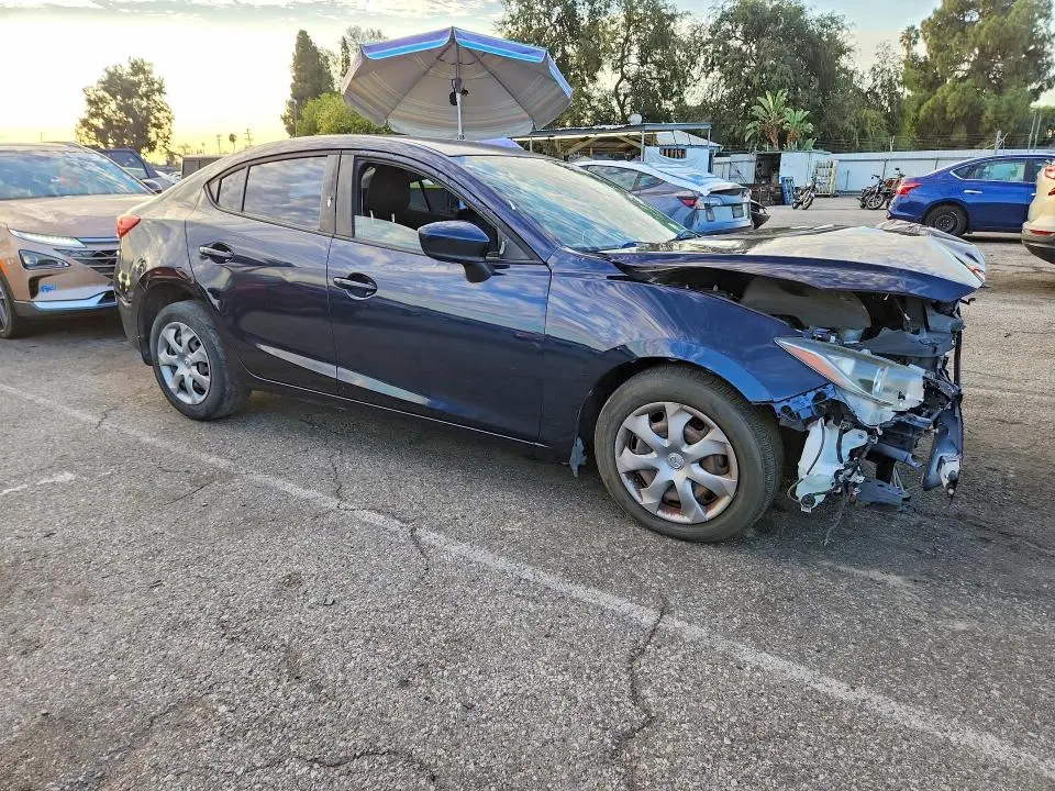 2015 MAZDA 3 SPORT  