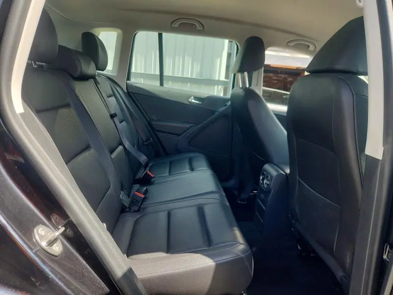 2017 VOLKSWAGEN TIGUAN S  