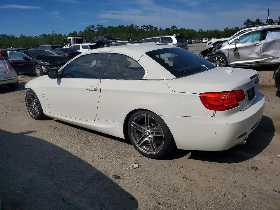2011 BMW 335 IS  