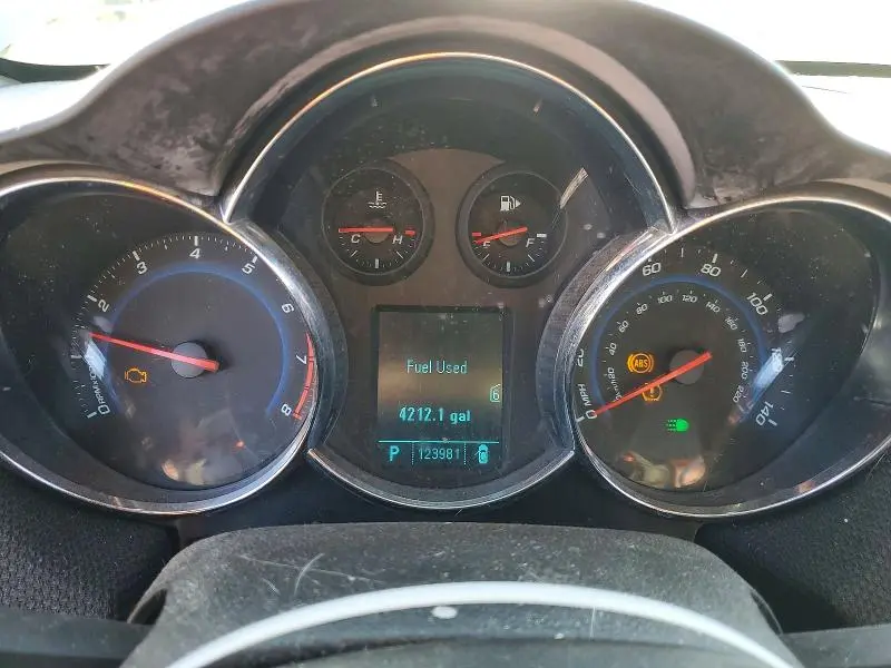 2011 CHEVROLET CRUZE LT  