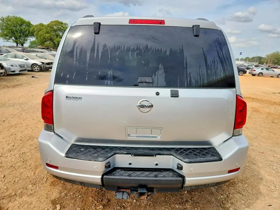 2010 NISSAN ARMADA SE  