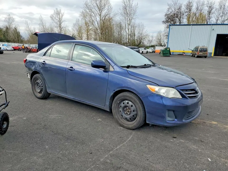 2013 TOYOTA COROLLA LE  