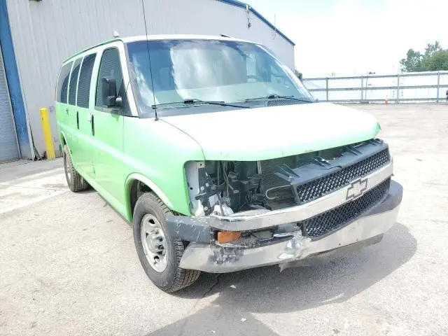 2016 CHEVROLET EXPRESS G2500 LT  