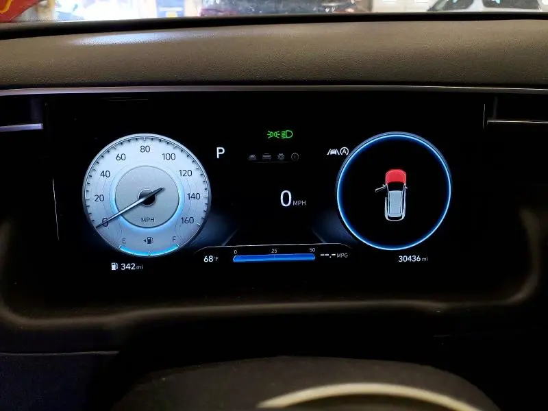 2023 HYUNDAI TUCSON SEL  