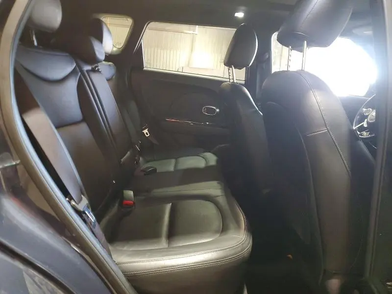 2015 KIA SOUL !  