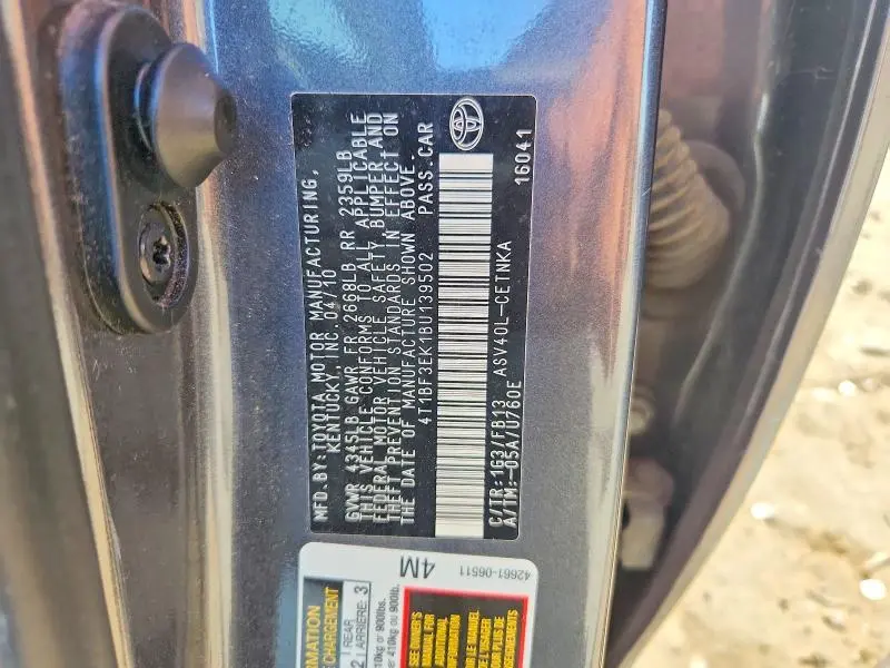 2011 TOYOTA CAMRY LE  