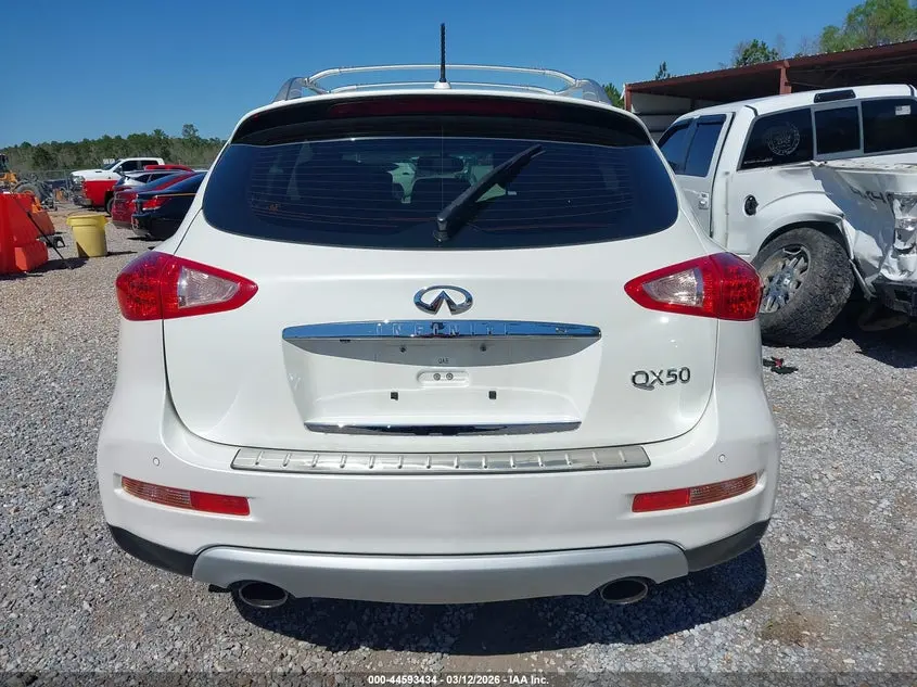 2016 INFINITI QX50  